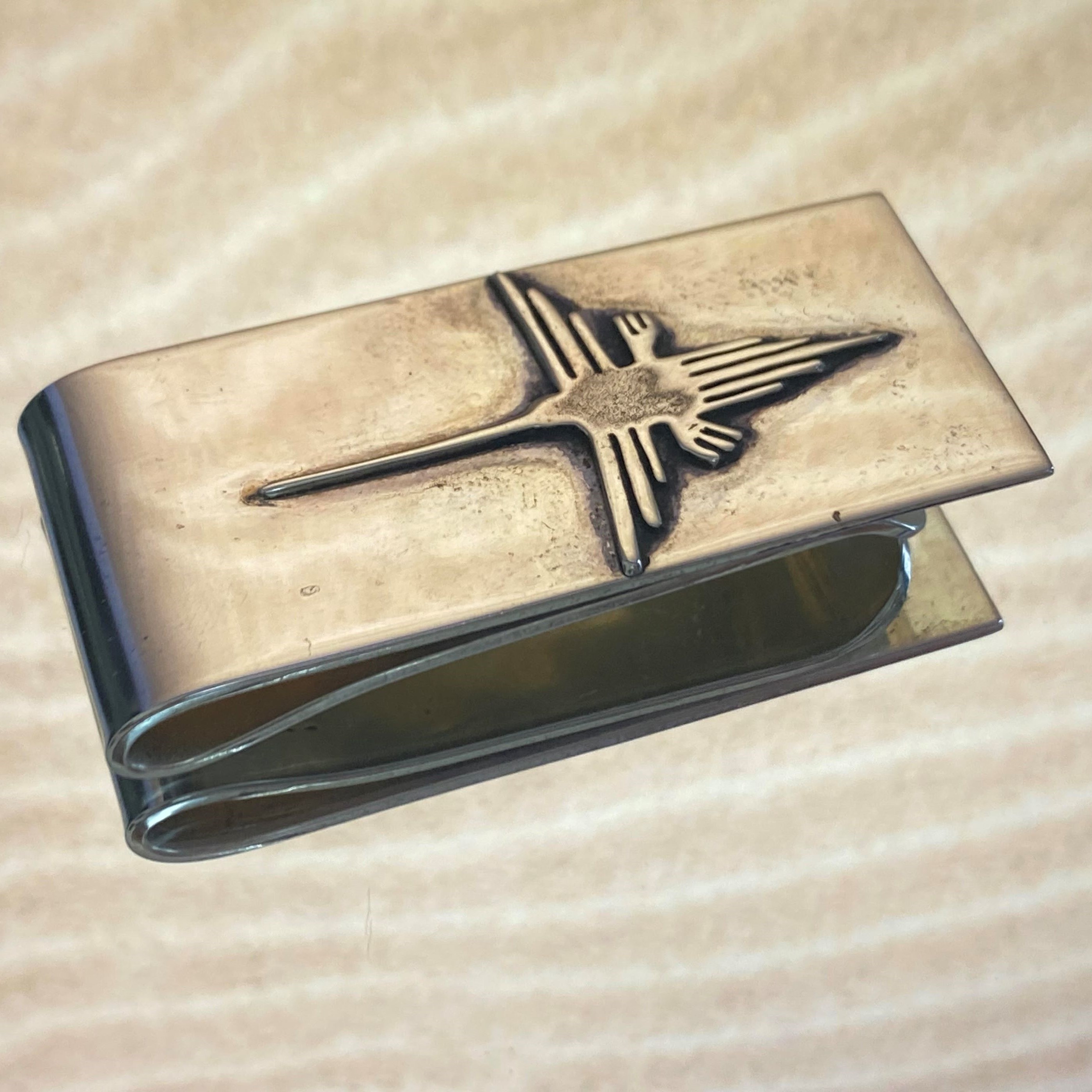 ナスカのマネークリップ